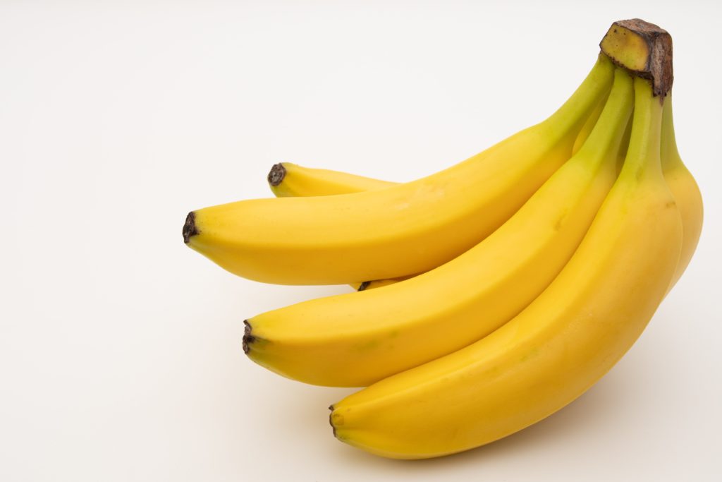 How to Pack Bananas For Travel