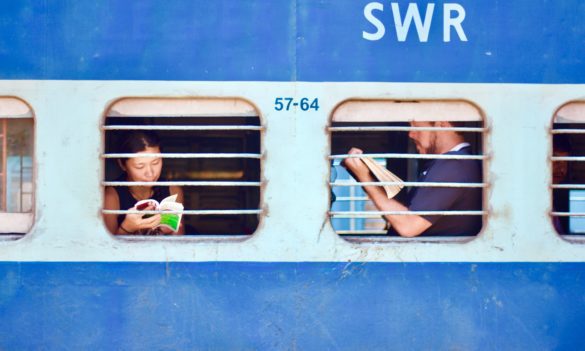 What to Wear While Travelling on Train
